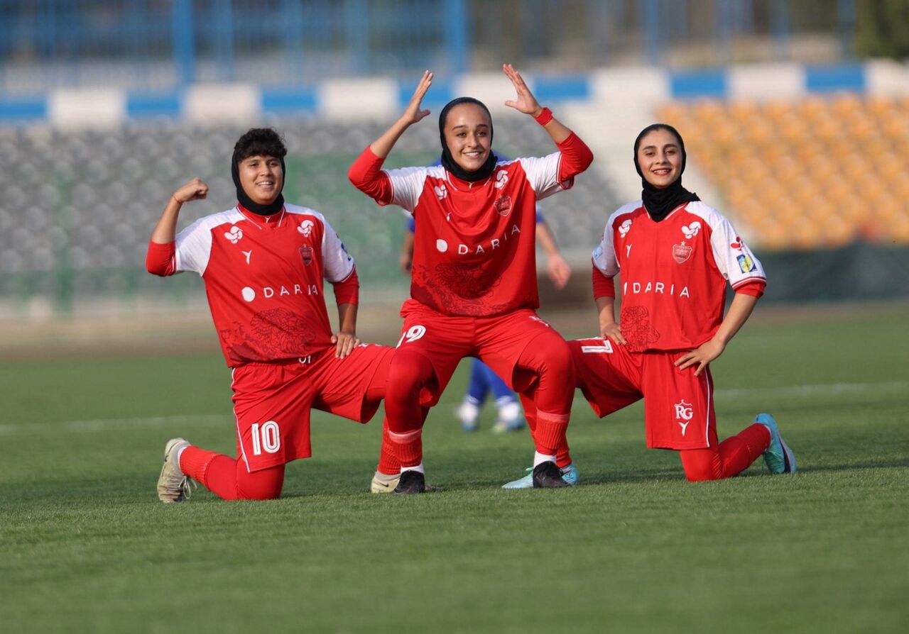 پرسپولیس برنده اولین دربی زنان
