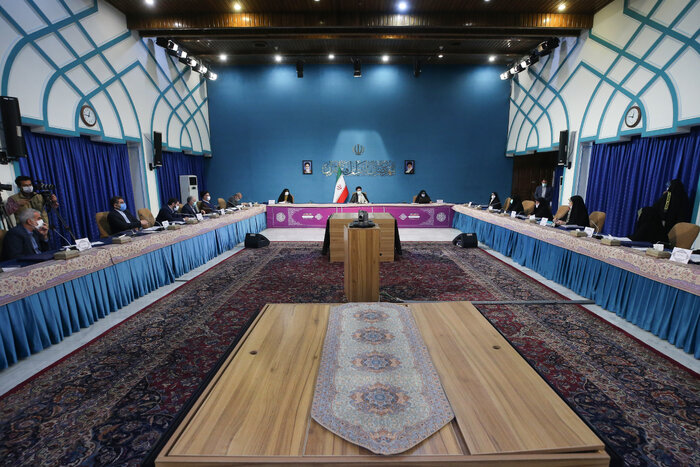 جلسه ستاد ملی زن و خانواده و رئیسی