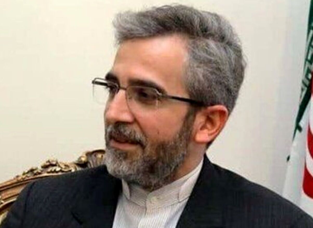 علی باقری: دیپلماسی، انتخاب حکیمانه ایران بود/ دشمن در تقابل سخت‌افزاری شکست خورد/ برخی کشورهای اروپایی سمت اشتباه تاریخ رفتند