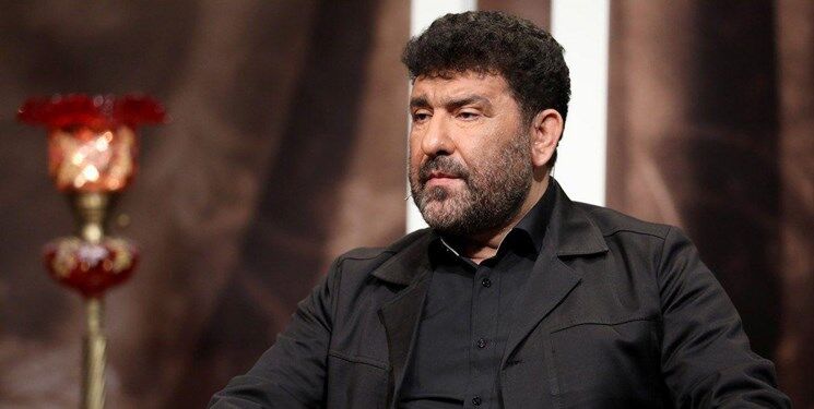 تصویری از سعید حدادیان، استاد جنجالی دانشگاه تهران با لباس نظامی در سوریه!
