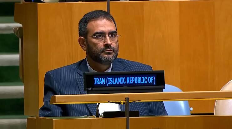 یک تحلیل درباره رفتار داماد متکی که هنگام سخنرانی ترامپ صحن مجمع عمومی سازمان ملل را ترک نکرد + عکس