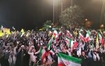 روحانی موتورسوار به سه ترک در زنجیره انسانی جان‌فدایان مشهد شرکت کرد + عکس