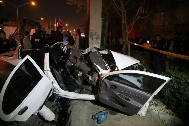 حادثه واژگونی خودرو در یاسوج از زبان یک کودک گزارش شد؛ نجات چهار نفر پس از جستجو در منطقه کوهستانی سرریز