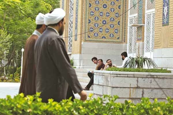 سال ۱۴۰۳ چند مُبَلِغ و طلبه تربیت می‌شوند؟