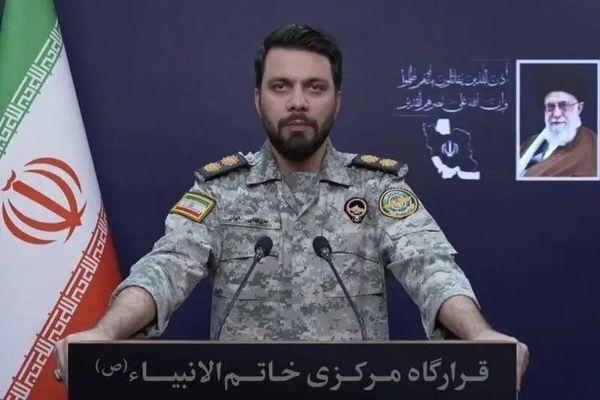 سخنگوی قرارگاه مرکزی حضرت خاتم الانبیا :به هیچ عنوان نمی‌گذاریم آمریکا در مدیریت تنگه هرمز دخالت کند