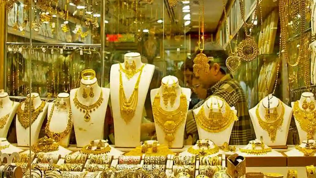 توصیه به خریداران طلا؛ اگر قصد خرید سکه و طلا دارید تا قبل از نیمه آذر ماه بخرید