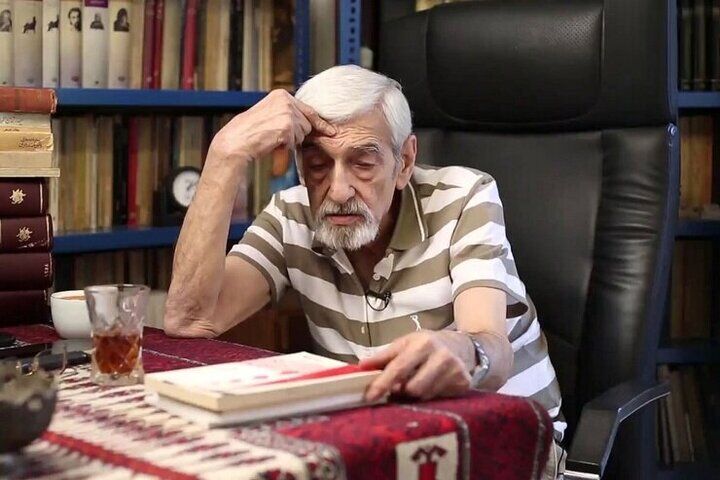 روزنامه‌نگار معروف درگذشت / پرویز خرسند که بود؟