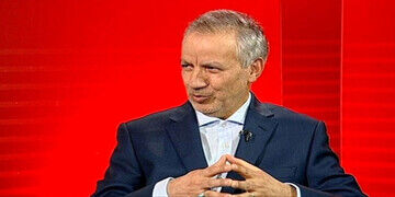 واکنش مهاجرانی به اظهارات پناهیان؛ اگر یک بار نهج‌البلاغه را می‌خواند محال بود چنین سخن ظالمانه‌ای بگوید