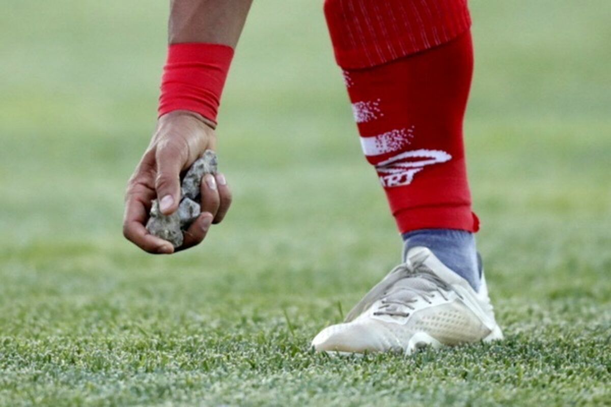 شرایط برای ادامه بازی تراکتور و پرسپولیس فراهم نبود