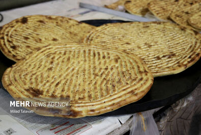 کلوچه سنتی فومن