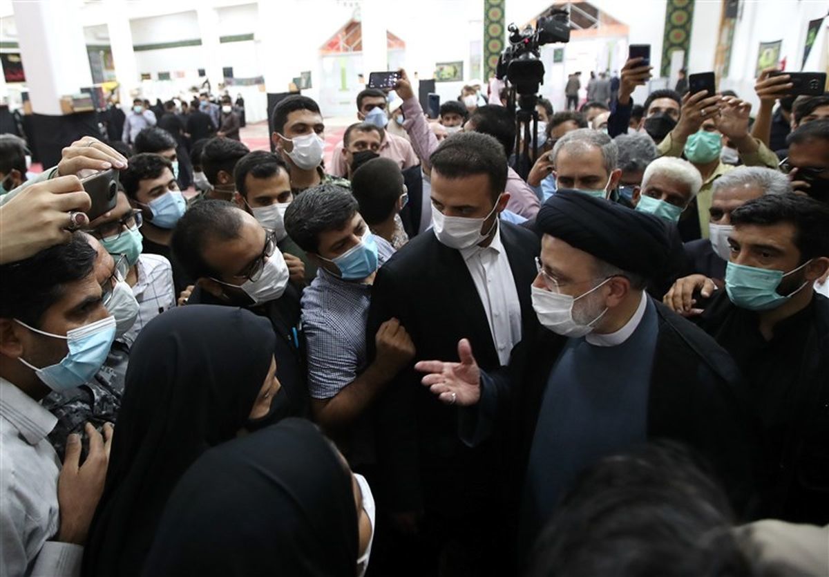 کیهان: استقبال یزد از رئیسی نشان داد مردم به رئیسجمهوری و جمهوریاسلامی امید دارند