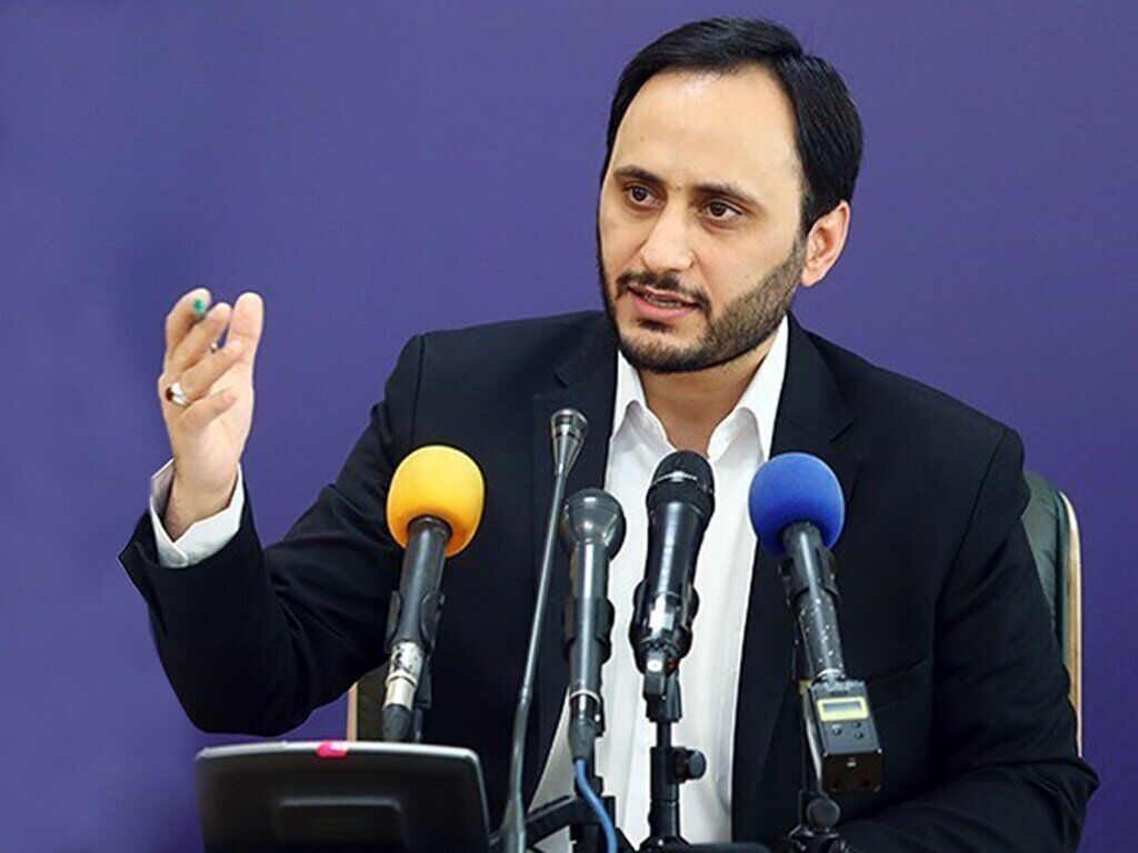 هرگونه همکاری با رسانه‌های معاند در حکم مشارکت در اقدام تروریستی است