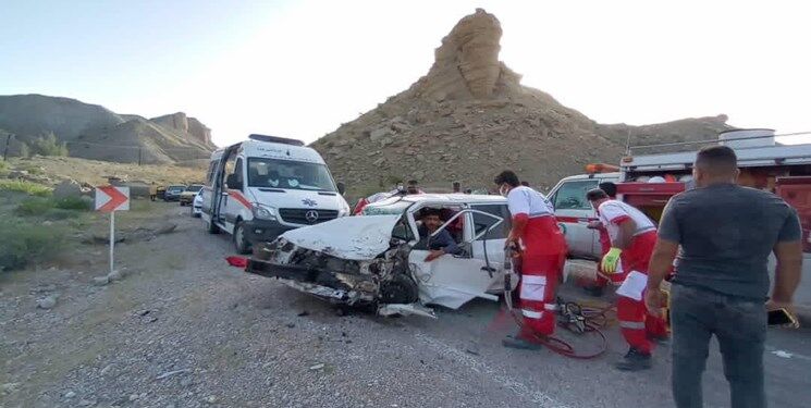 جان باختن ۸ نفر در سانحه رانندگی محور نورآباد