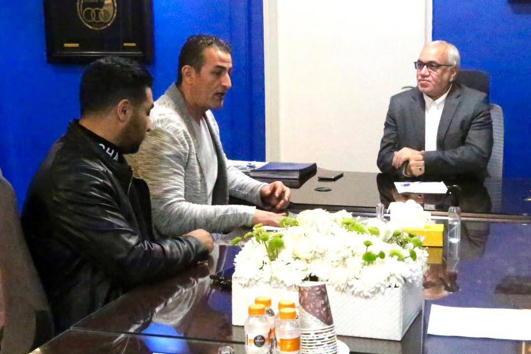 پرویز برومند در باشگاه استقلال