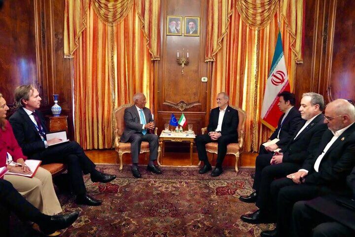 پزشکیان در دیدار با رئیس شورای اروپا: انتظار داریم کشورهای اروپایی در رفتارهای خود تجدیدنظر کنند