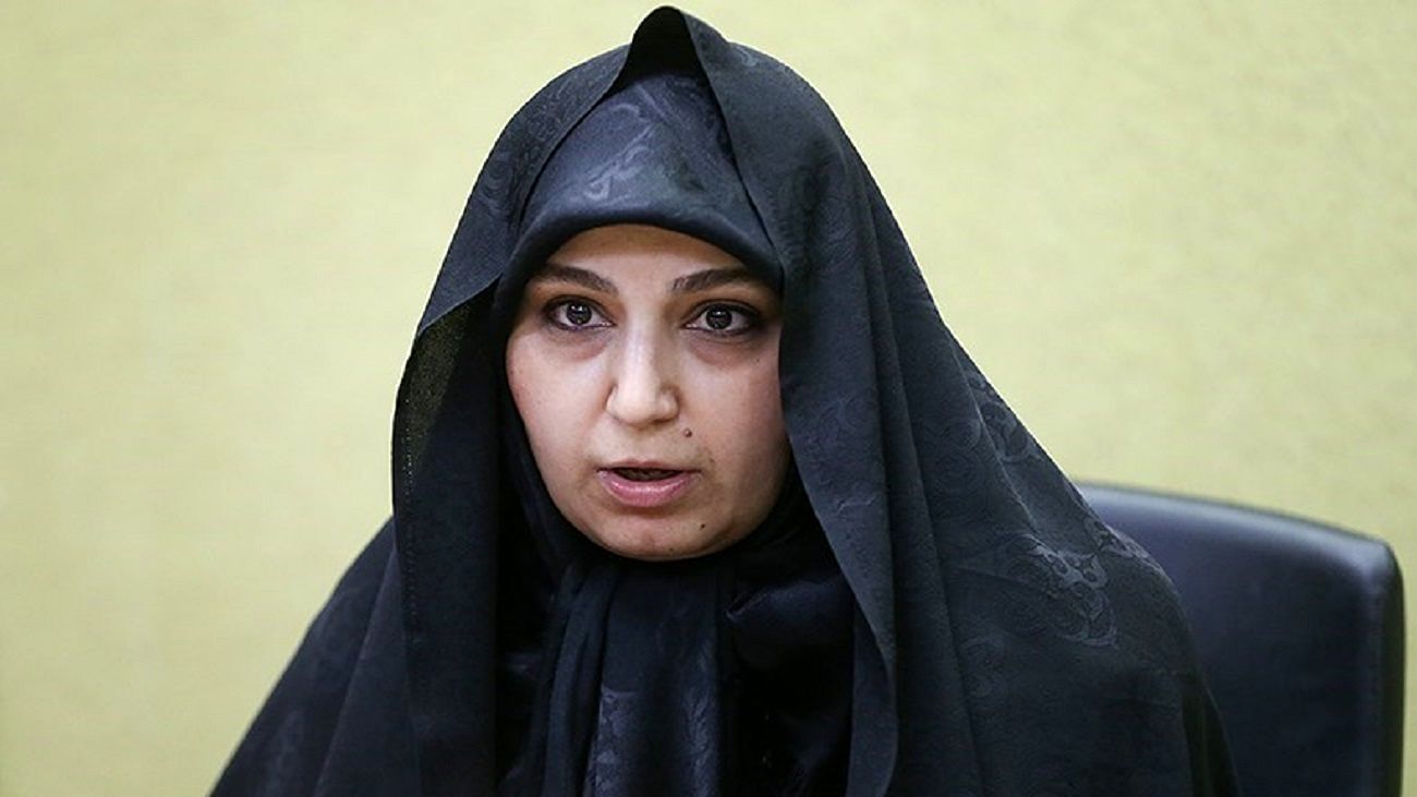 پشت پرده هتاکی به نرجس سلیمانی در فضای مجازی بعد از مخالفت با زاکانی