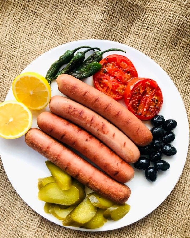 تبلیغ توهین‌آمیز شرکت مواد غذایی علیه زنان + عکس
