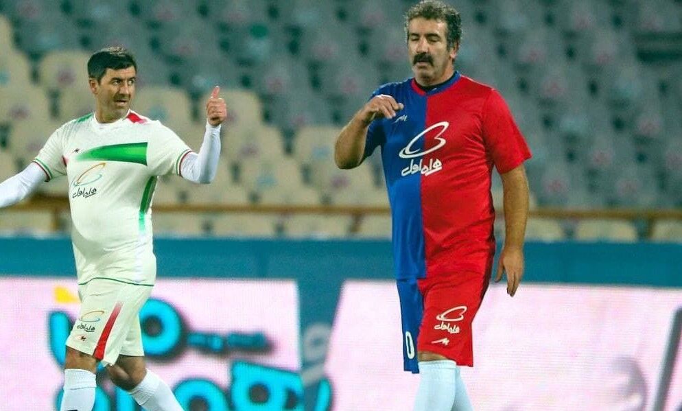 چال کردن دعا، خریدن دروازه‌بان حریف، پول دادن به فلان داور کنار استخر هتل استقلال را دیدم و رفتم!