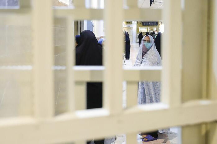 ماجرای آتش‌سوزی در زندان زنان تهران چه بود؟
