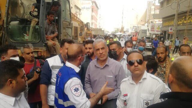 دلیل ریزش متروپل آبادان از زبان استاندار خوزستان
