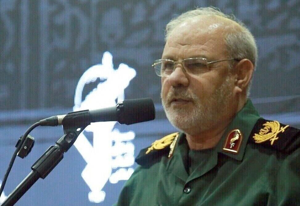 سخنگوی سپاه: ۱۱ جنگنده و بالگرد آمریکایی را روی زمین منهدم کردیم