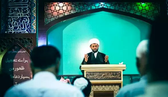 انتقام خون شهید سلیمانی اخراج آمریکا از کل منطقه است