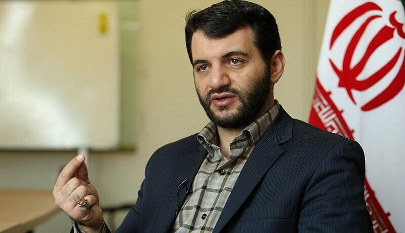 حاشیه‌های تمام نشدنی عبدالملکی/  وزیر شعار دوباره جنجال آفرید