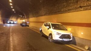 مصدومیت 8 تن بر اثر تصادف زنجیره ای در محور فیروزکوه به تهران