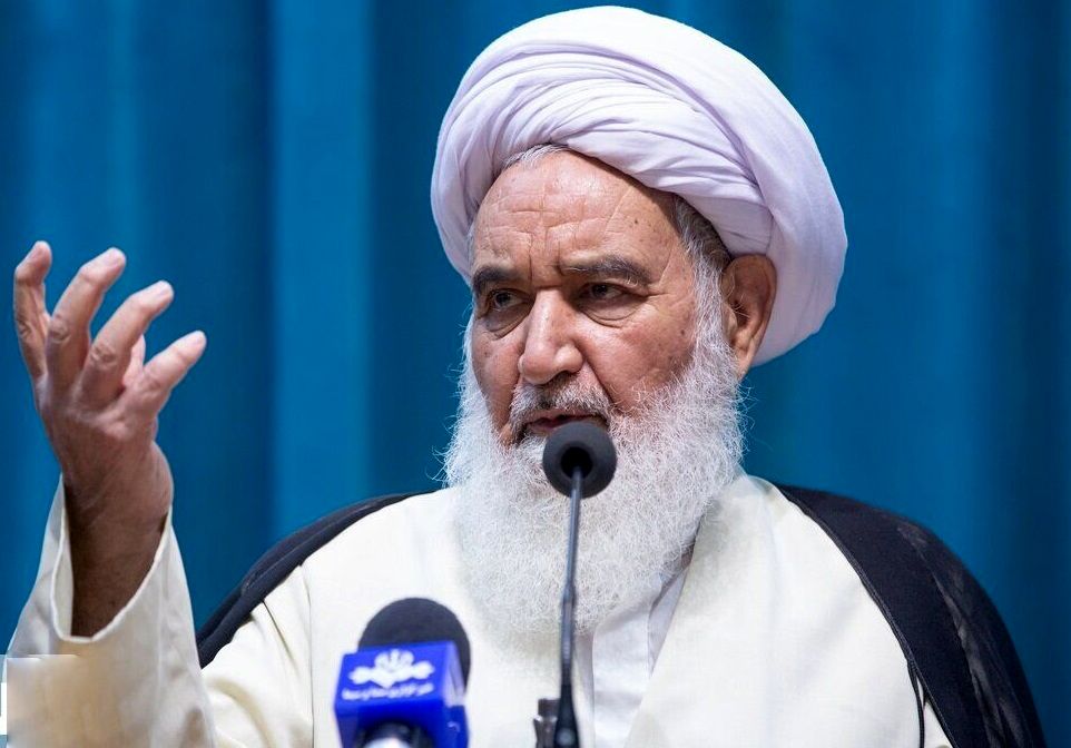 هشدار می‌دهم به بهانه ایجاد شادی کار‌های خلاف شرع انجام نشود