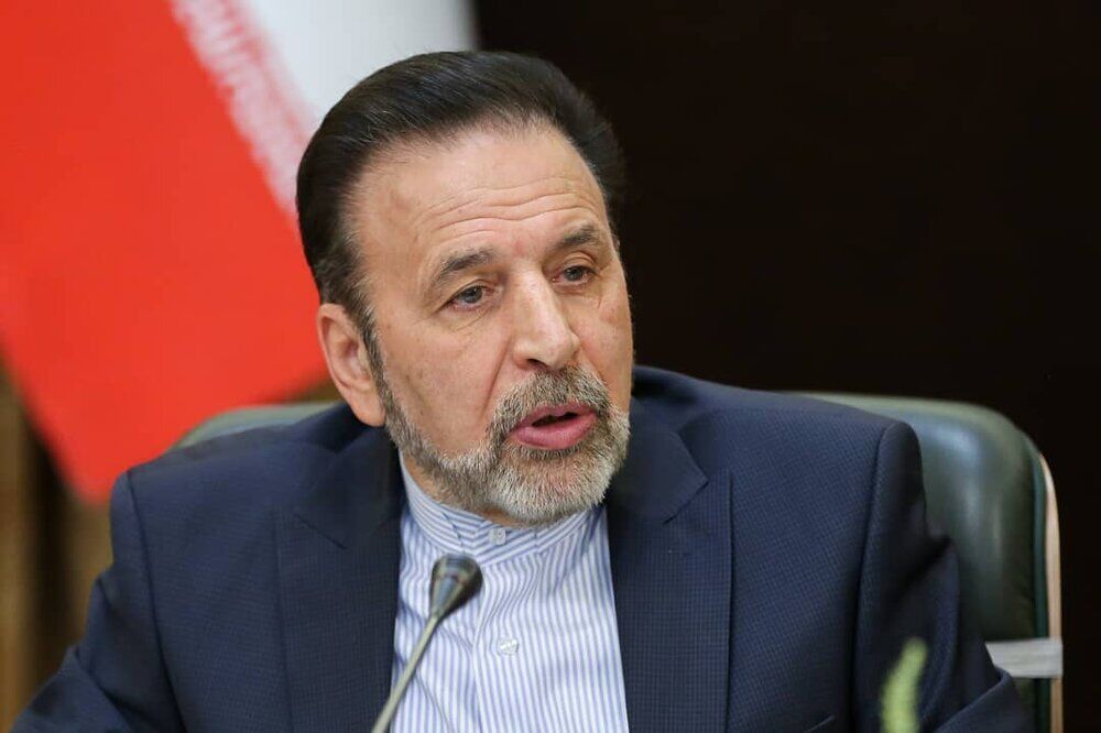 روحانی رابطه خوبی با آقای ناطق و خاتمی دارد و مرتب آنها را می‌بیند