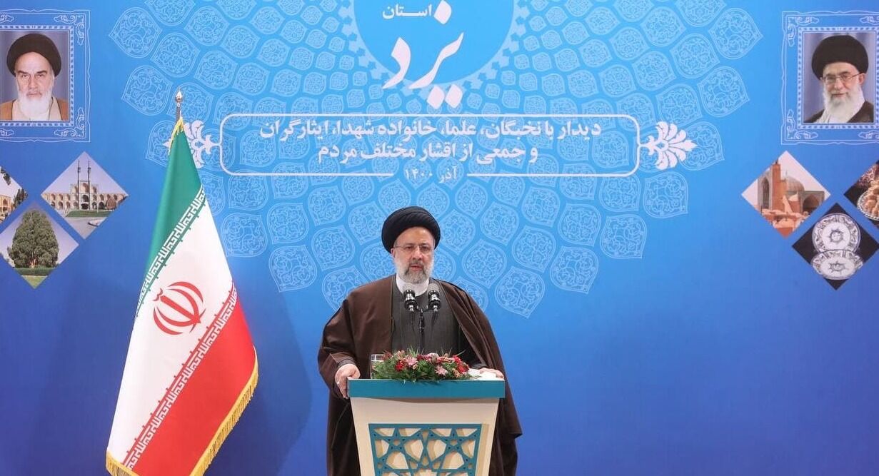 مراقب سویه جدید کرونا باشیم/ بر بازار شب یلدا نظارت شود

