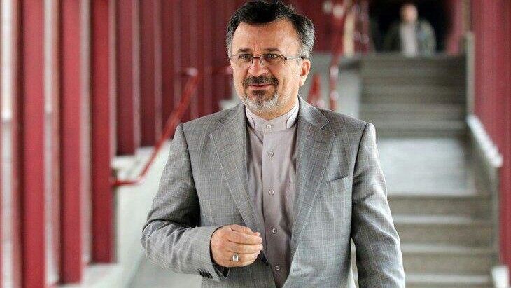 قانون بازنشستگی یقه داورزنی را گرفت