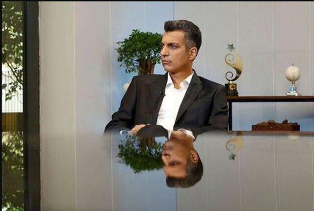 آقای فردوسی پور دقیقا دنبال چه هستی؟