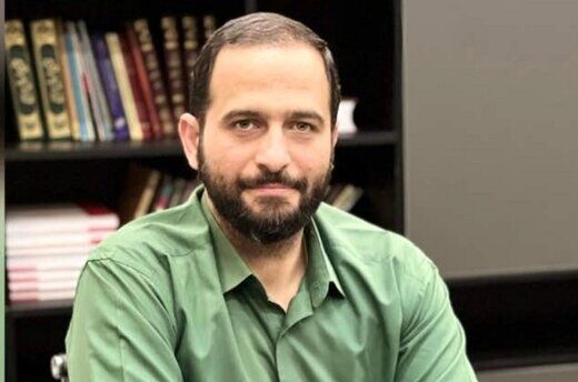 مگر وزیر کشور نگفته حجاب‌بانان خودجوش بر سر کار آمده‌اند؛ پس حق ندارند کیف و موبایل کسی را تفتیش کنند