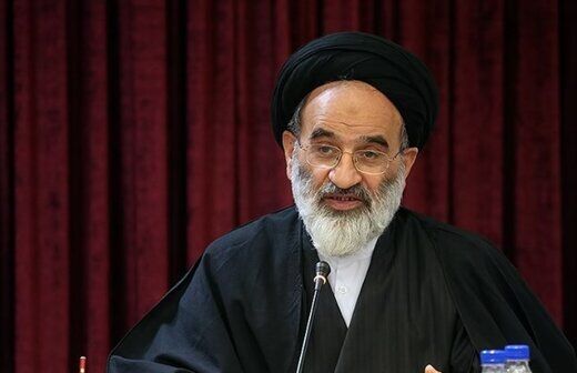 گفت‌وگوی بین مردم و حاکمیت باید سازمان‌دهی شود