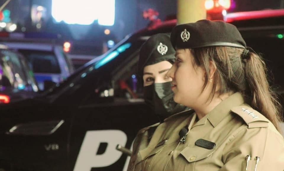 گشت پلیس زن در خیابان‌های بغداد مستقر شد+ عکس