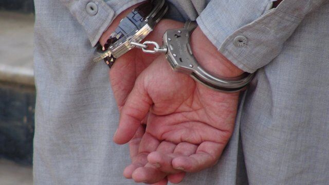 پسرم را از پشت بام پرتاب کردم و کشتم