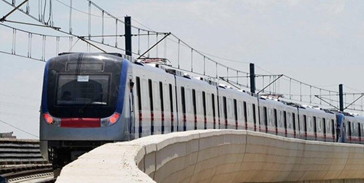 20 مصدوم در حادثه برخورد دو قطار مترو در خط 5