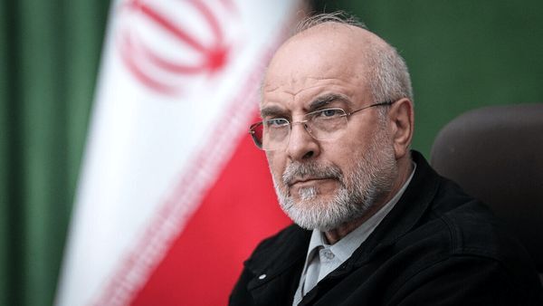 قالیباف: ایران مقتدر تنها با قدرت بازو حفظ نمی‌شود، بلکه با قدرت اندیشه، صداقت روایت و قلم‌هایی که هرگز در برابر دشمن به اسارت تحریف در نمی‌آیند، استوار خواهد ماند