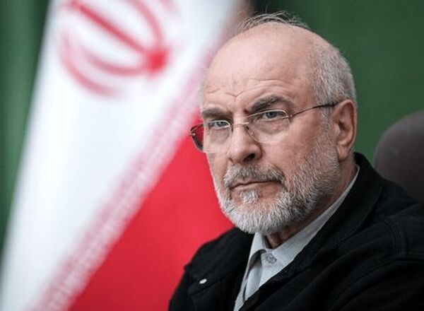 قالیباف: قرار بود ۸ صبح خبر شهادت رهبر شهید اعلام شود، اما ۱۲:۳۰ شب، شبکه‌های تلویزیونی خارج این خبر را منتشر کردند/ با شهید لاریجانی تصمیم گرفتیم خبر را سحر اعلام کنیم و بگوییم مردم به خیابان‌ها بیایند، وگرنه ممکن بود بحث خیابان به گونه‌ای دیگر رقم بخورد