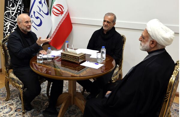 پزشکیان: تفاهم خوبی در سطح سران قوا برای تفویض اختیارات شکل گرفته است