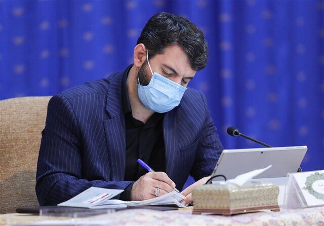 دولت پای رسیدن مستقیم یارانه‌ها به دست مردم ایستاده است