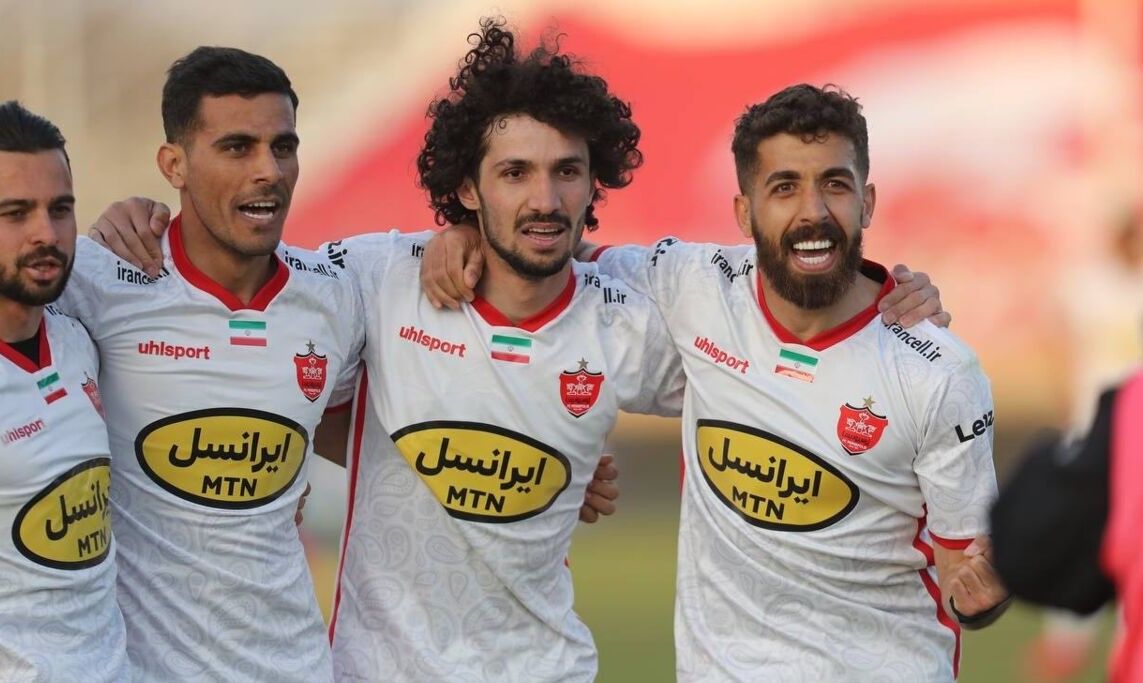مدافع پرسپولیس در تیم لیگ برتری؟/ واکنش رسمی به مذاکره با سرخ‌ها و کاپیتان ملی‌پوش عراق