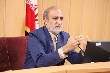 معاون زاکانی حناچی را به مناظره دعوت کرد