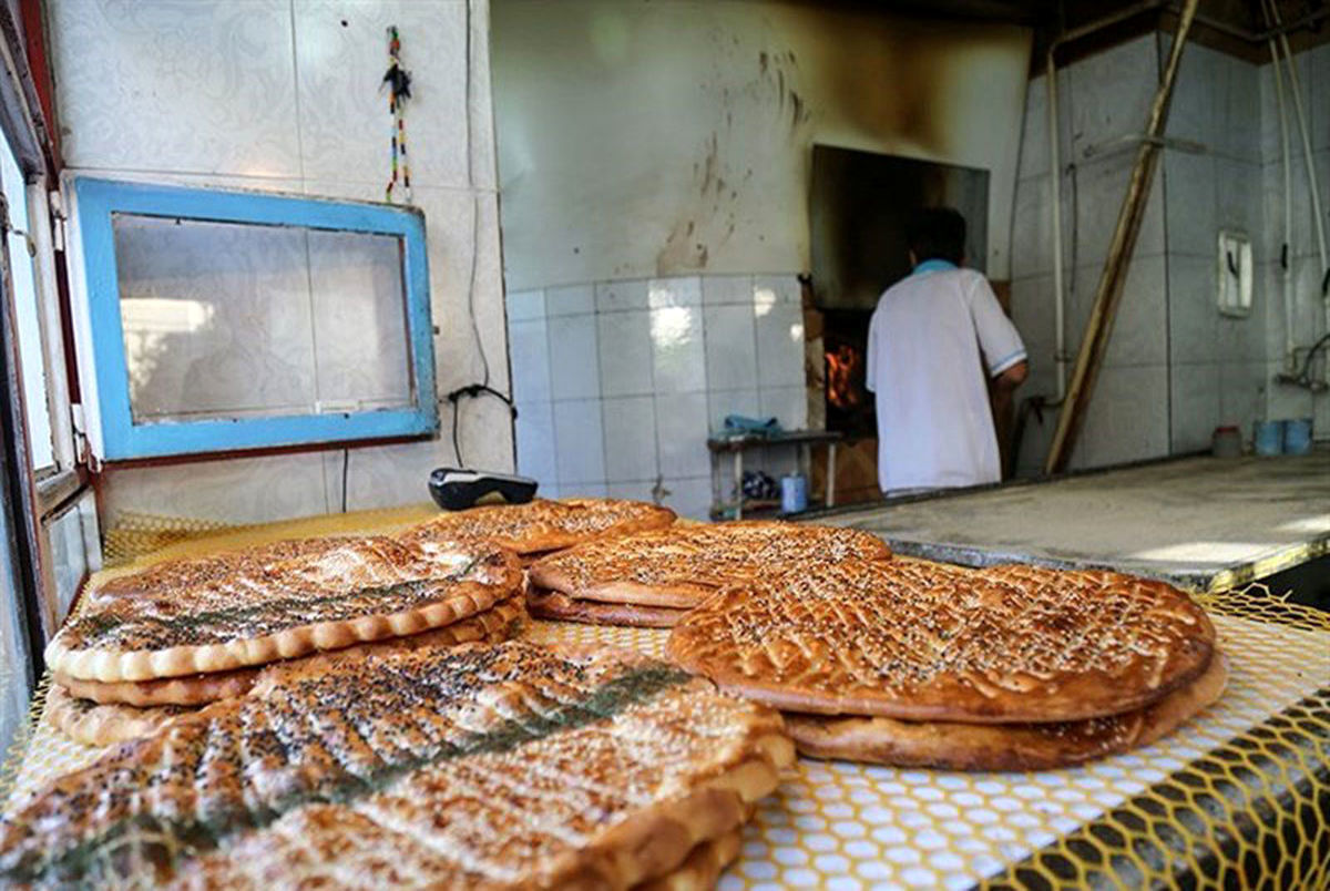 سلطان نان دستگیر شد؛ این فرد ماهانه ۱۰ هزار نان می‌خرید‍!