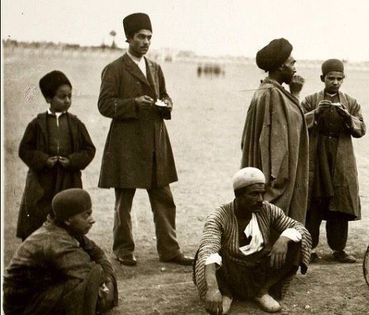 تصویری نادر از بستنی فروشی در دوره ناصرالدین شاه قاجار