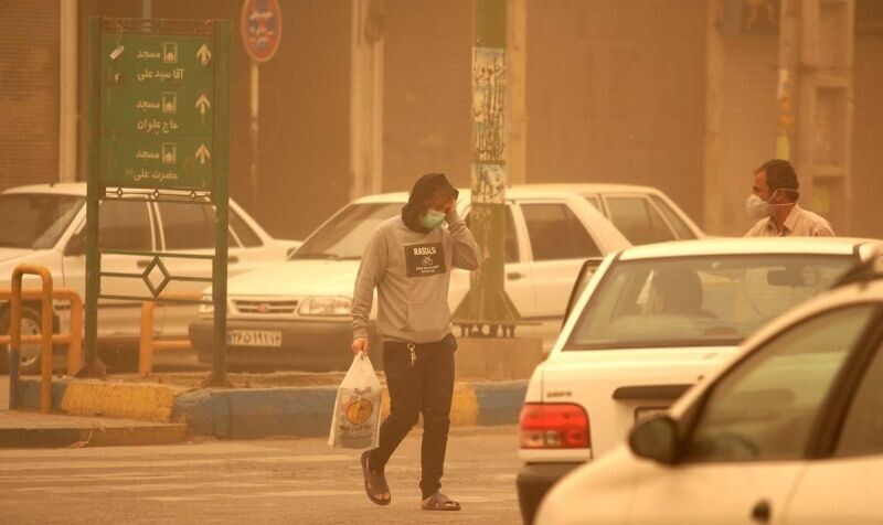 مراجعه 2هزار و 500 نفر در عرض 4 روز به مراکز درمانی به دلیل آلودگی هوا در اهواز