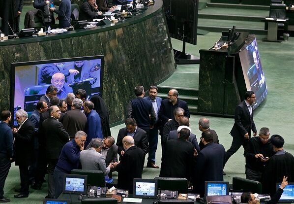 طرح افزایش تعداد نمایندگان به انتخابات مجلس بعدی می‌رسد؟