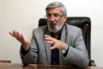 علت تکراری شدن شعار‌های سال از سوی رهبری به روایت یک موتلفه‌ای