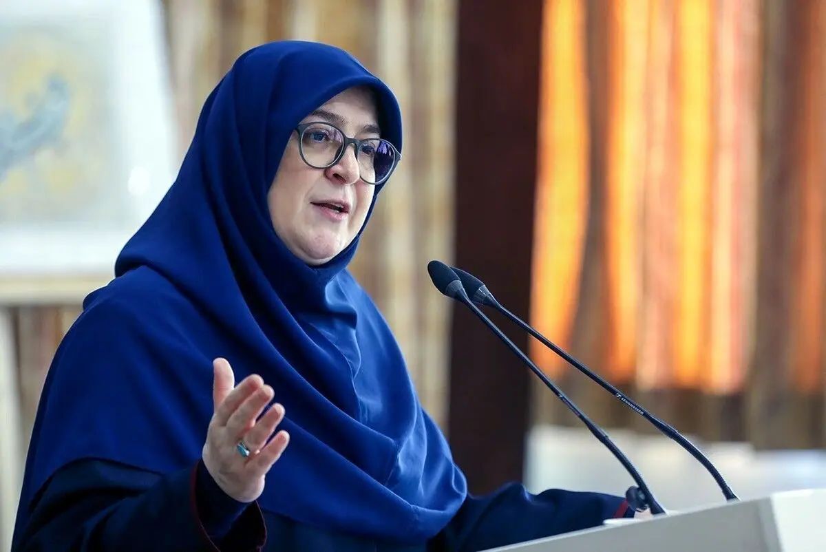 مهاجرانی: دولت نه تنها شنوای اعتراض ایرانیان است، بلکه این را حق آن‌ها می‌داند/ سیاست ارز ترجیحی فقط به این معنا بود که منابع دشواریاب کشور، ارزان از دست دولت و ملت برود